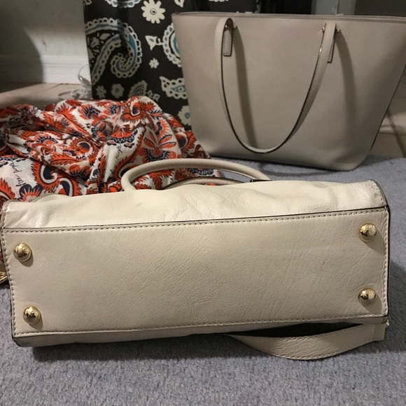 Michael Kors small Hamilton bag in Ivory - Picture 6 of 8